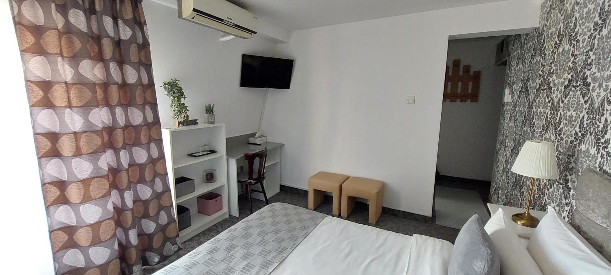 Harmony House Otel Târgu Jiu Dış mekan fotoğraf