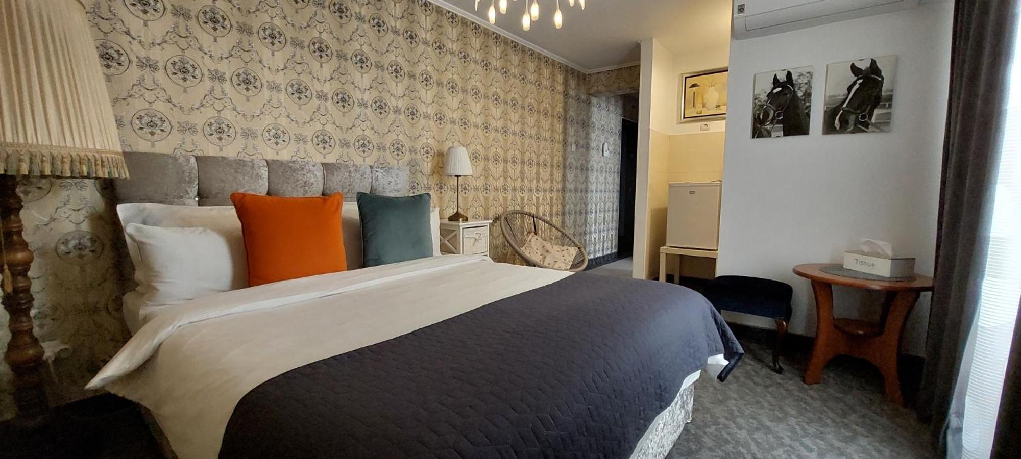Harmony House Otel Târgu Jiu Dış mekan fotoğraf